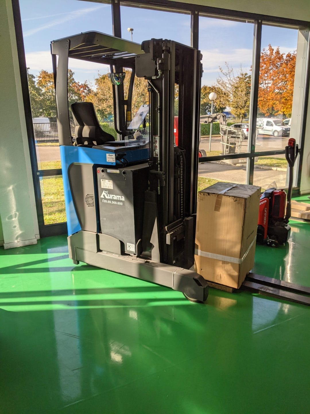 chariot mat retractable Chariot location électrique Mitsubishi